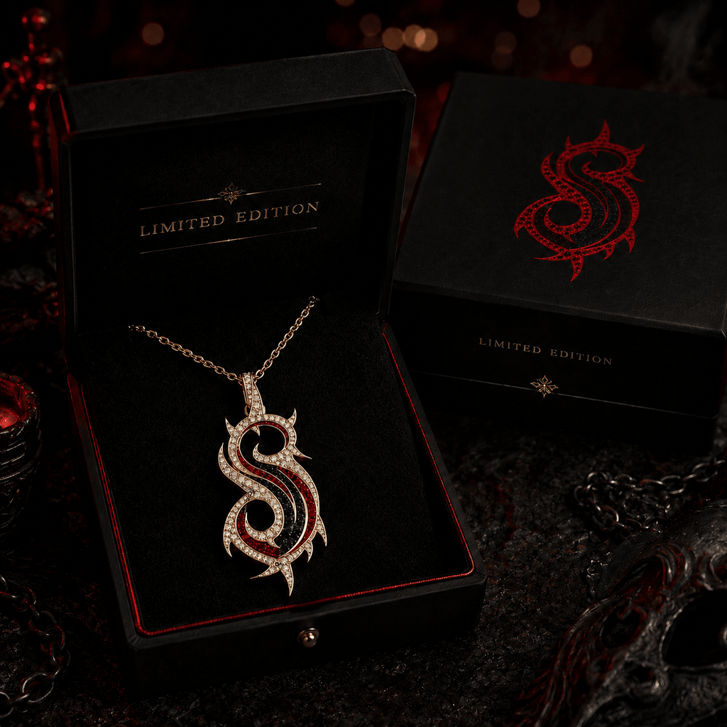 SLK Solid Gold Chain with Diamond Pendant TTTT
