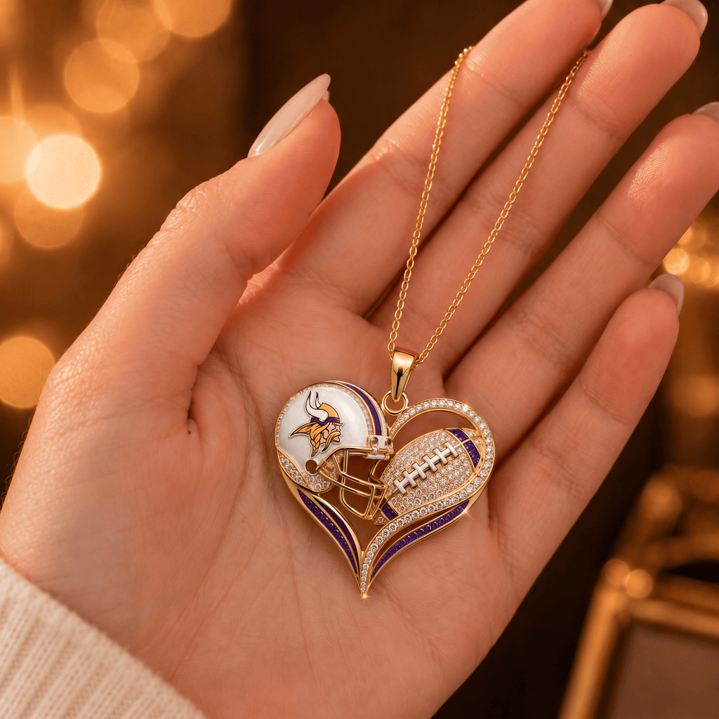 MNVK Solid Gold Chain with Diamond Pendant TMH