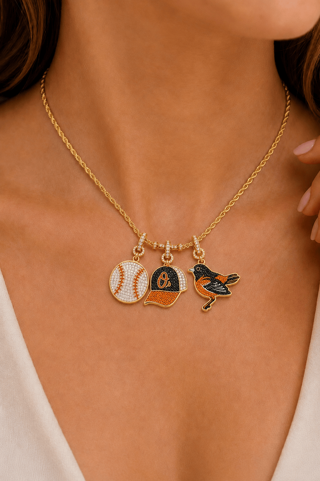 BTMO Solid Gold Chain with Diamond Pendant TTTT