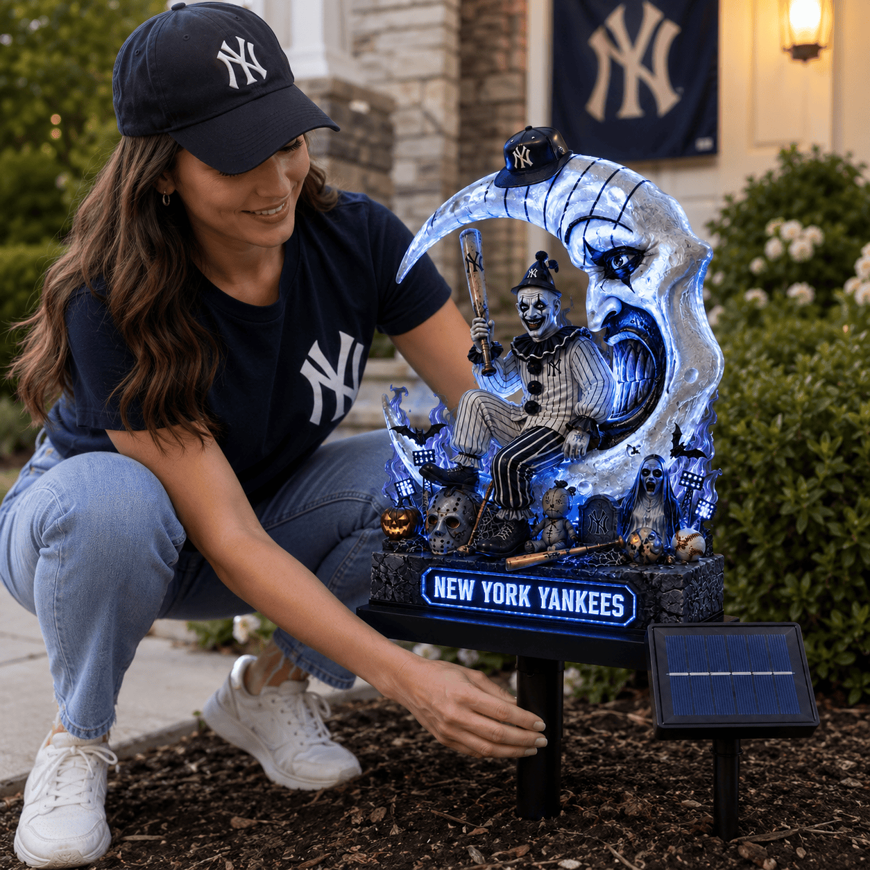 Premium NYY Solar Garden Light HQH